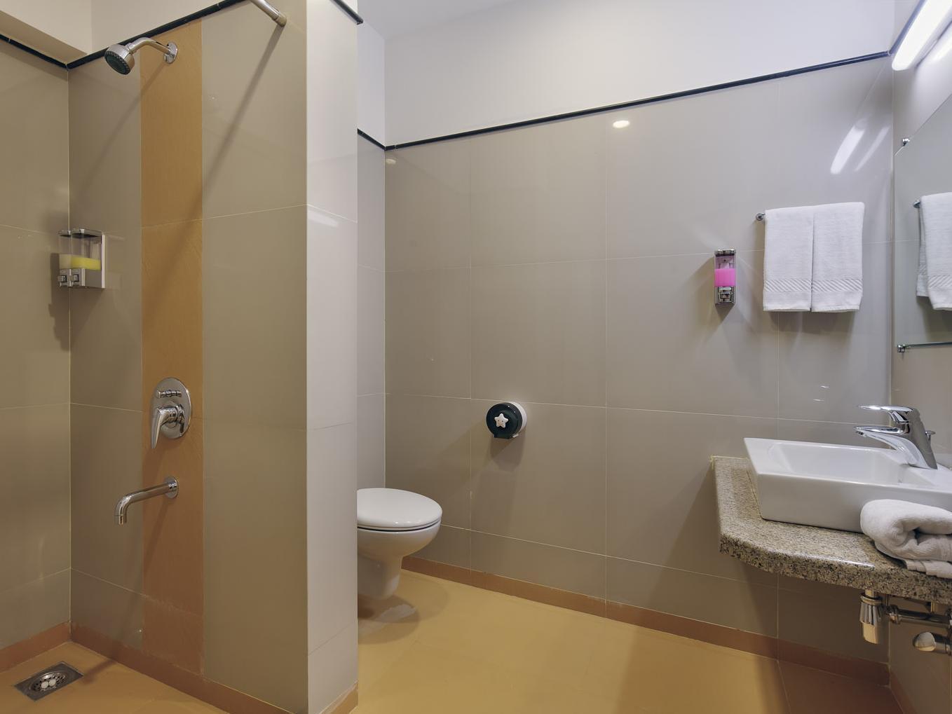 Hi 5 Hotel & Experience Nashik Zewnętrze zdjęcie