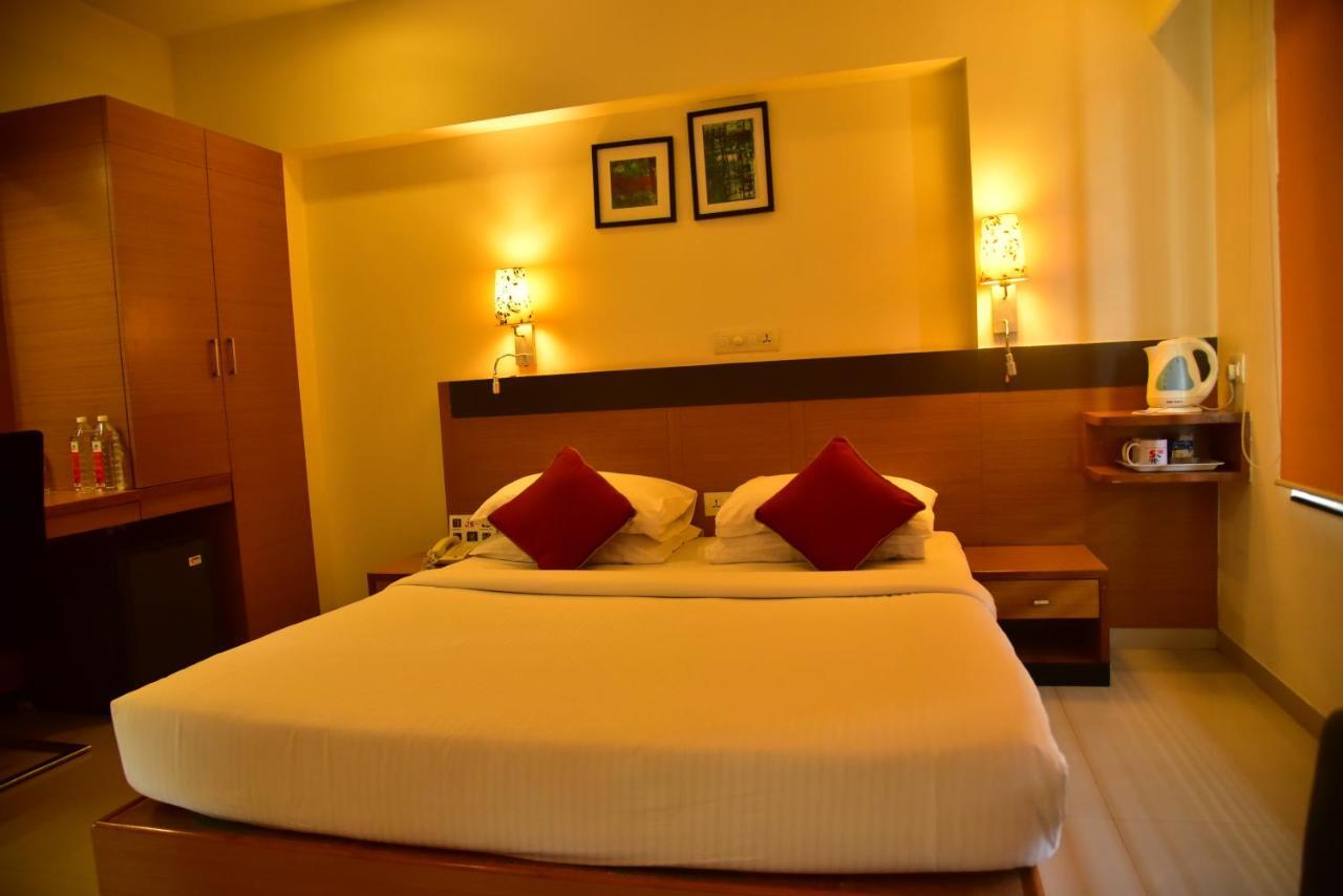 Hi 5 Hotel & Experience Nashik Zewnętrze zdjęcie