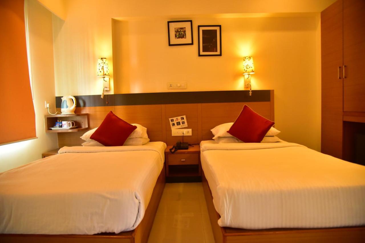 Hi 5 Hotel & Experience Nashik Zewnętrze zdjęcie