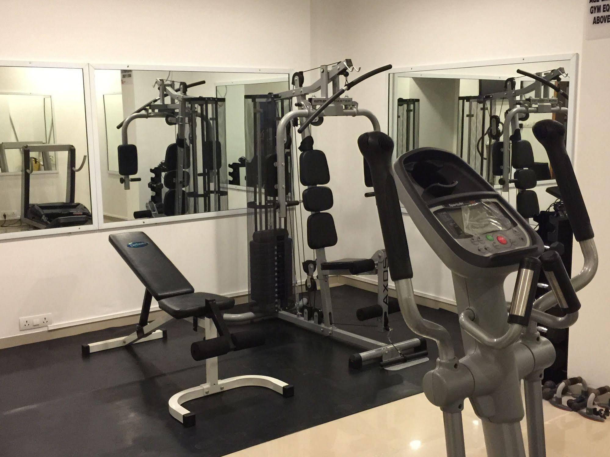 Hi 5 Hotel & Experience Nashik Zewnętrze zdjęcie