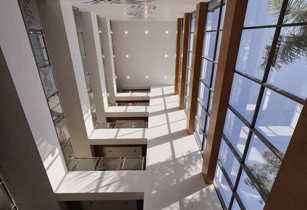 Hi 5 Hotel & Experience Nashik Zewnętrze zdjęcie