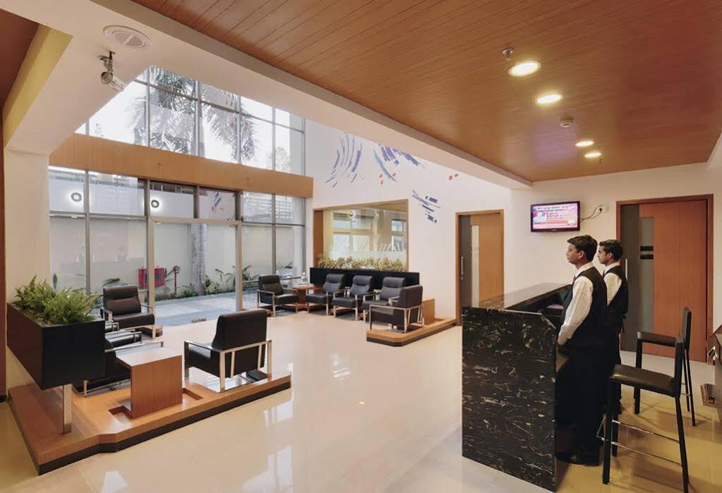 Hi 5 Hotel & Experience Nashik Zewnętrze zdjęcie