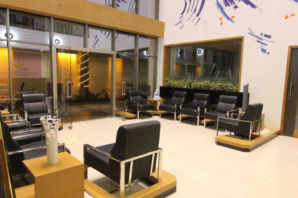 Hi 5 Hotel & Experience Nashik Zewnętrze zdjęcie